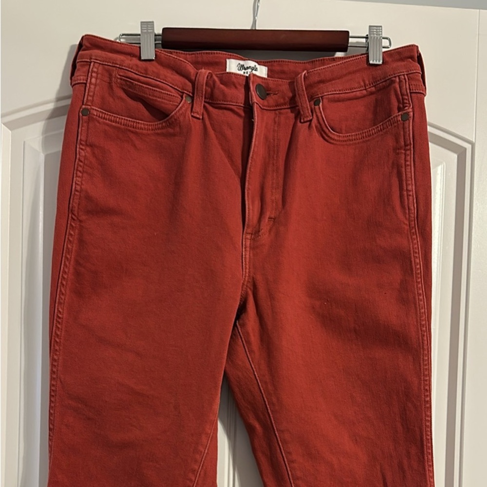 Wrangler women’s Rust Bootcut Jeans - Picture 5 of 8